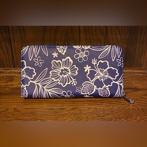 HAPPY WAHINE Hawaiian Floral Wallet